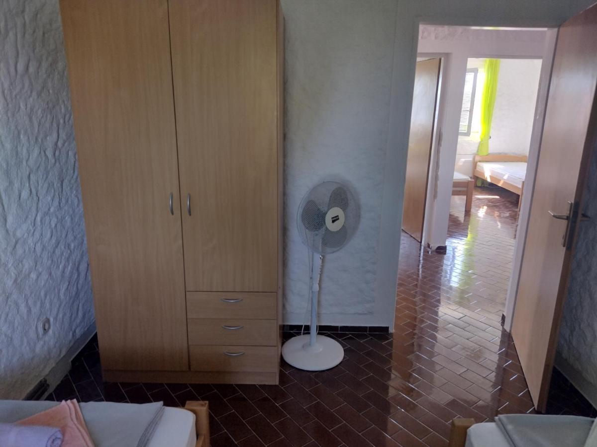 ニン Vila Kulaアパートホテル エクステリア 写真